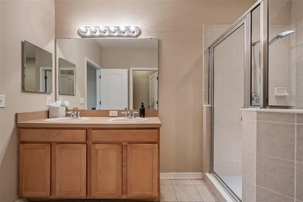 $259,000 | 9904 Palermo Breeze Way, Tampa, FL 33619
