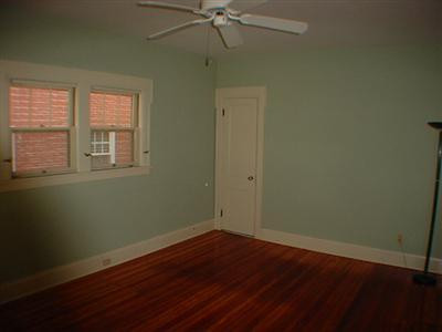 323 Irvine Road Lexington, KY 40502 - Photo 11 of 26 Photo 11