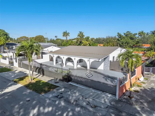 $1,299,000 | 1861 Southwest 19th Street, Miami, FL 33145