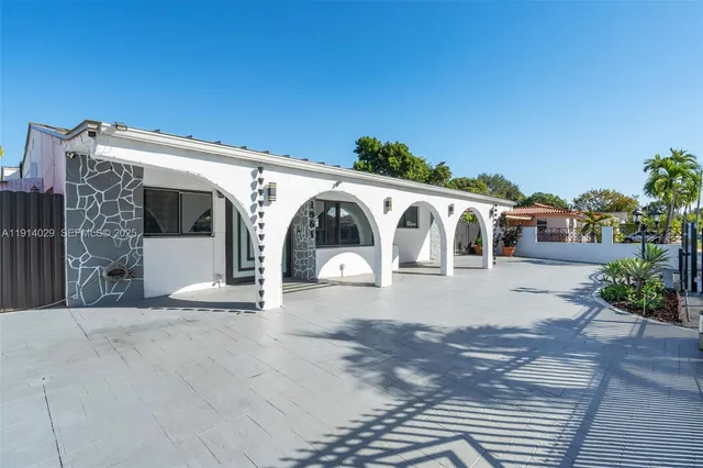$1,299,000 | 1861 Southwest 19th Street, Miami, FL 33145