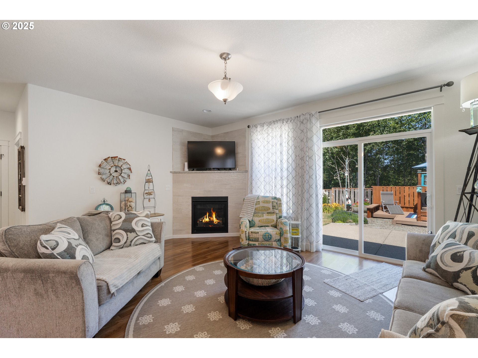 4430 Sequoia Loop Netarts, OR 97141 - Photo 15 of 48 Living Room