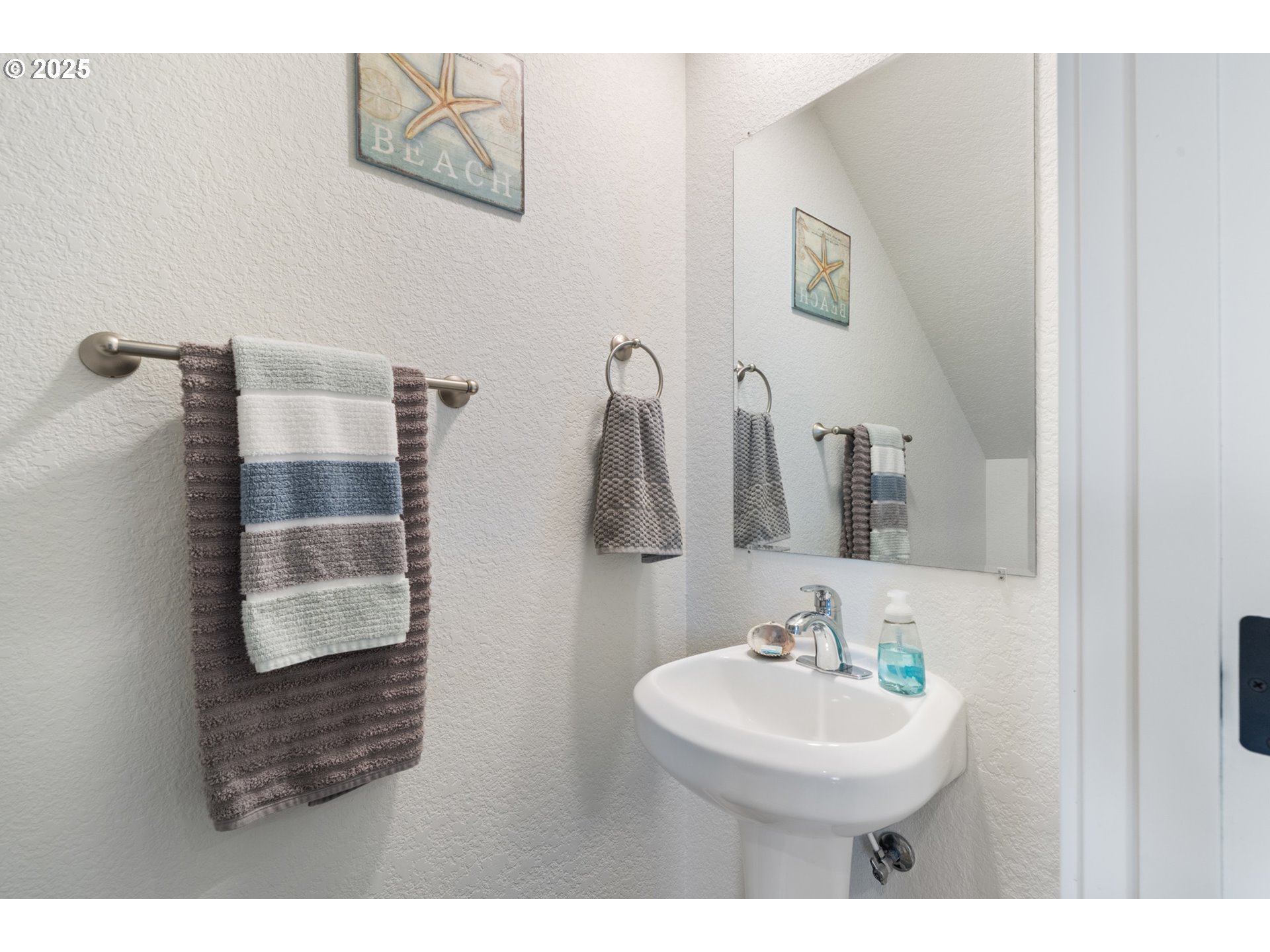 4430 Sequoia Loop Netarts, OR 97141 - Photo 7 of 48 Bathroom