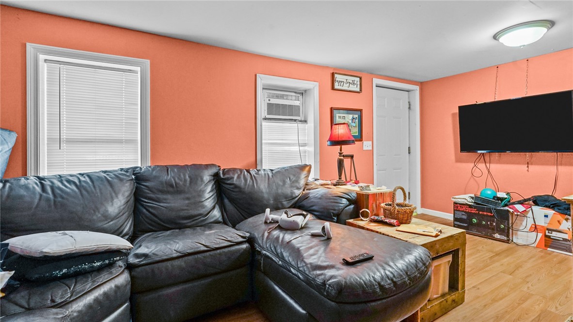 556 Washington Street Coventry, RI 02816 - Photo 3 of 24