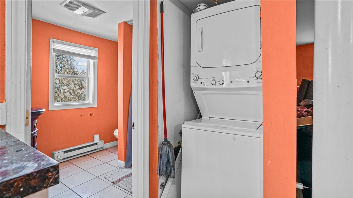 556 Washington Street Coventry, RI 02816 - Photo 10 of 24