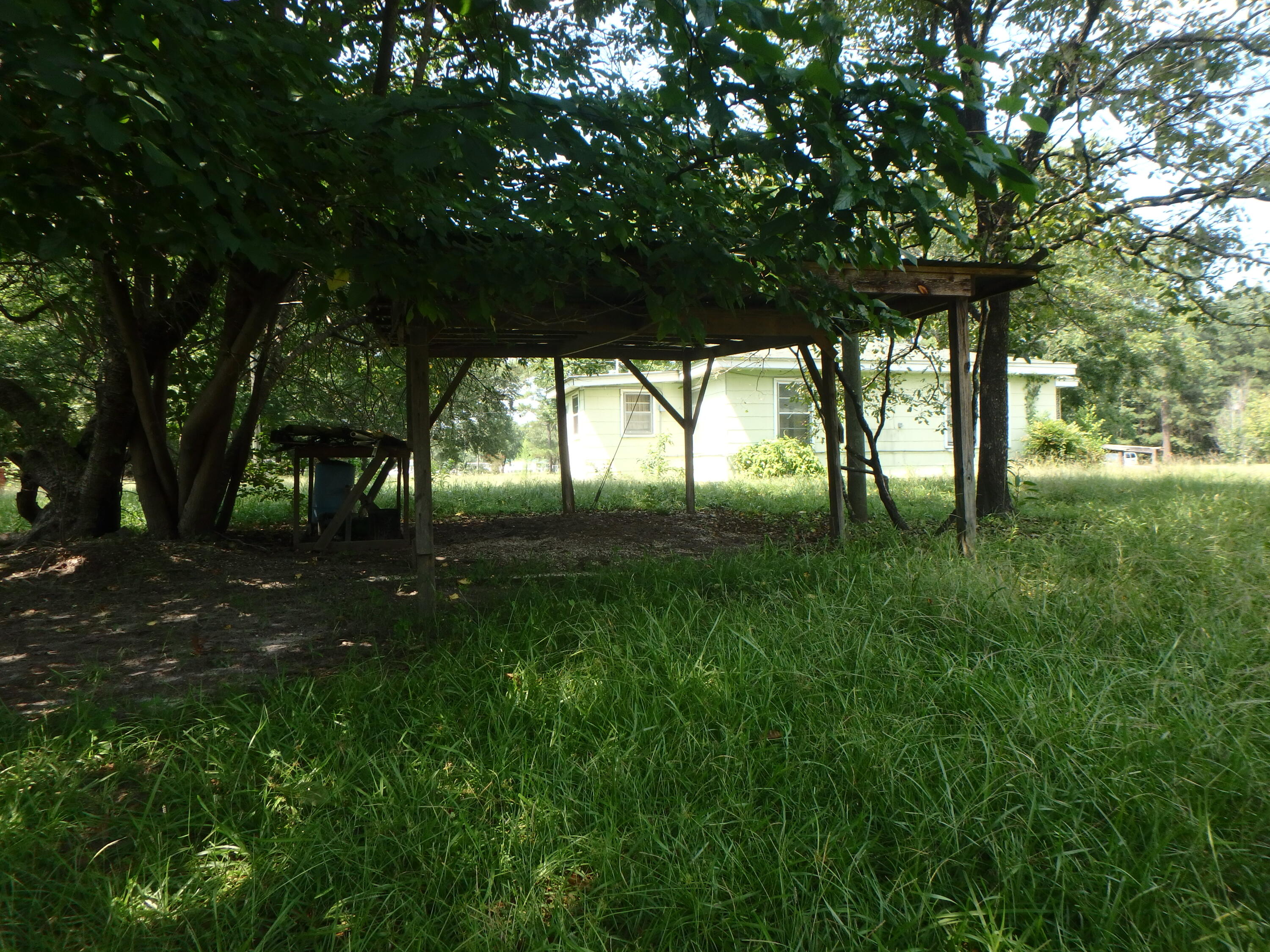 390 Mims Road Sumter, SC 29153 - Photo 5 of 9 P8240298