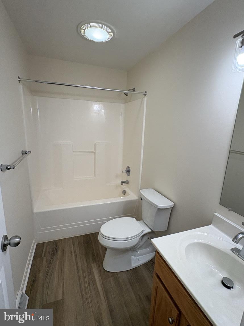 4815 East Trindle Road, Unit 2 Mechanicsburg, PA 17050 - Photo 17 of 21