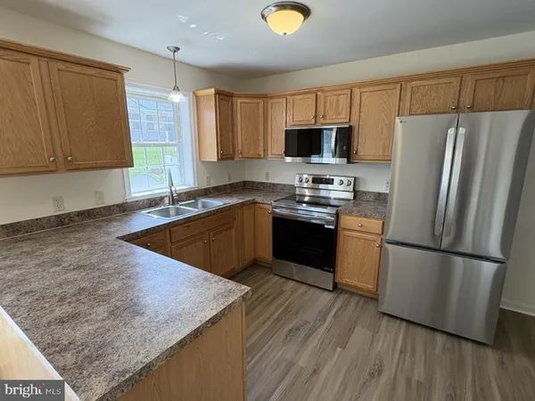 $1,750 | 4815 East Trindle Road, Unit 2, Mechanicsburg, PA 17050