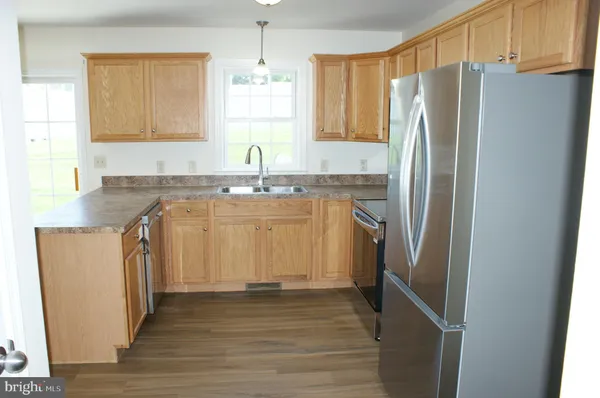 $1,750 | 4815 East Trindle Road, Unit 2, Mechanicsburg, PA 17050