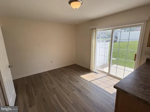 $1,750 | 4815 East Trindle Road, Unit 2, Mechanicsburg, PA 17050