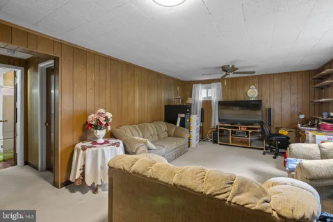$600,000 | 807 Snider Lane, Silver Spring, MD 20905