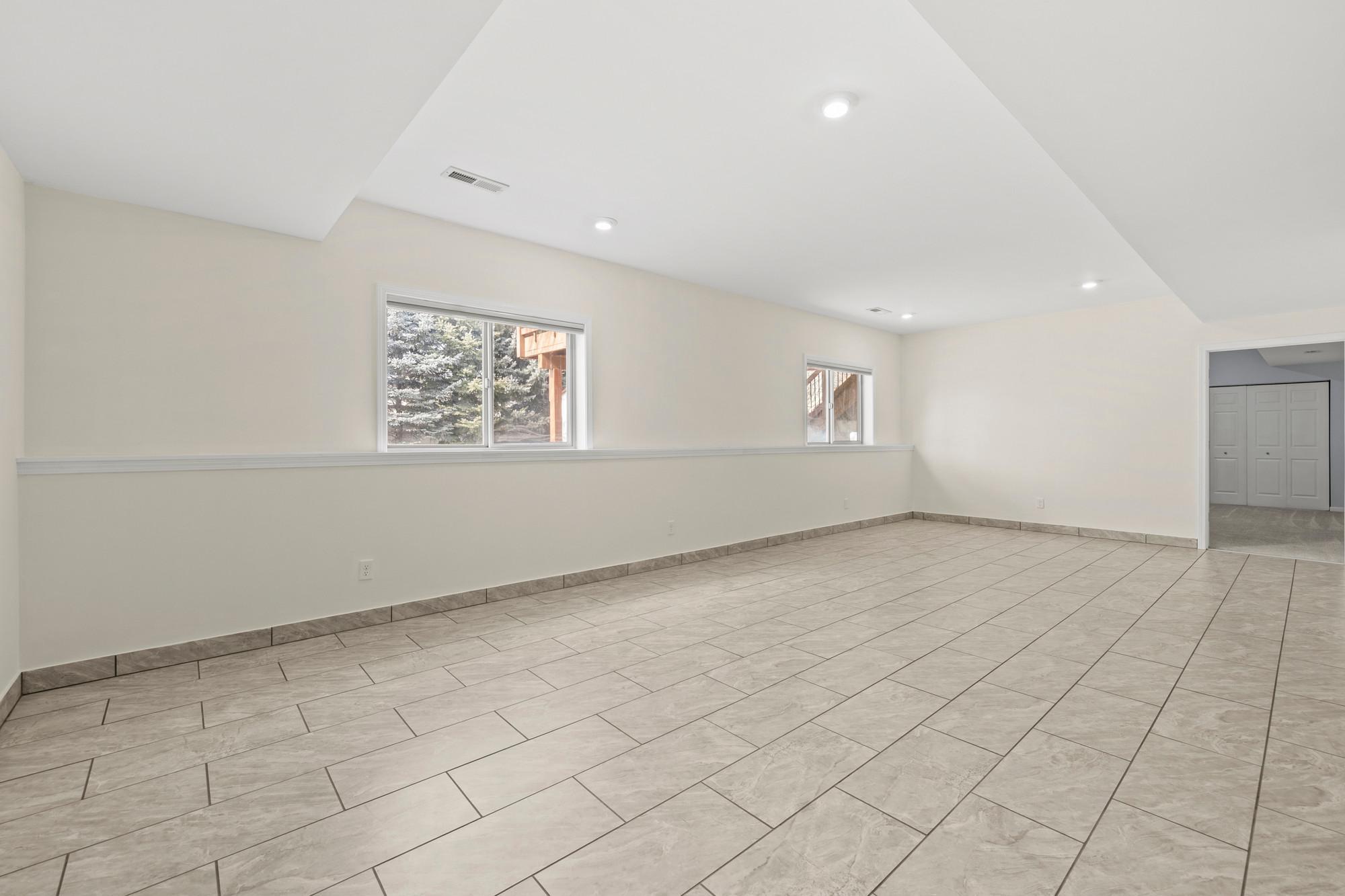 1820 Foothill Trail Shakopee, MN 55379 - Photo 23 of 53