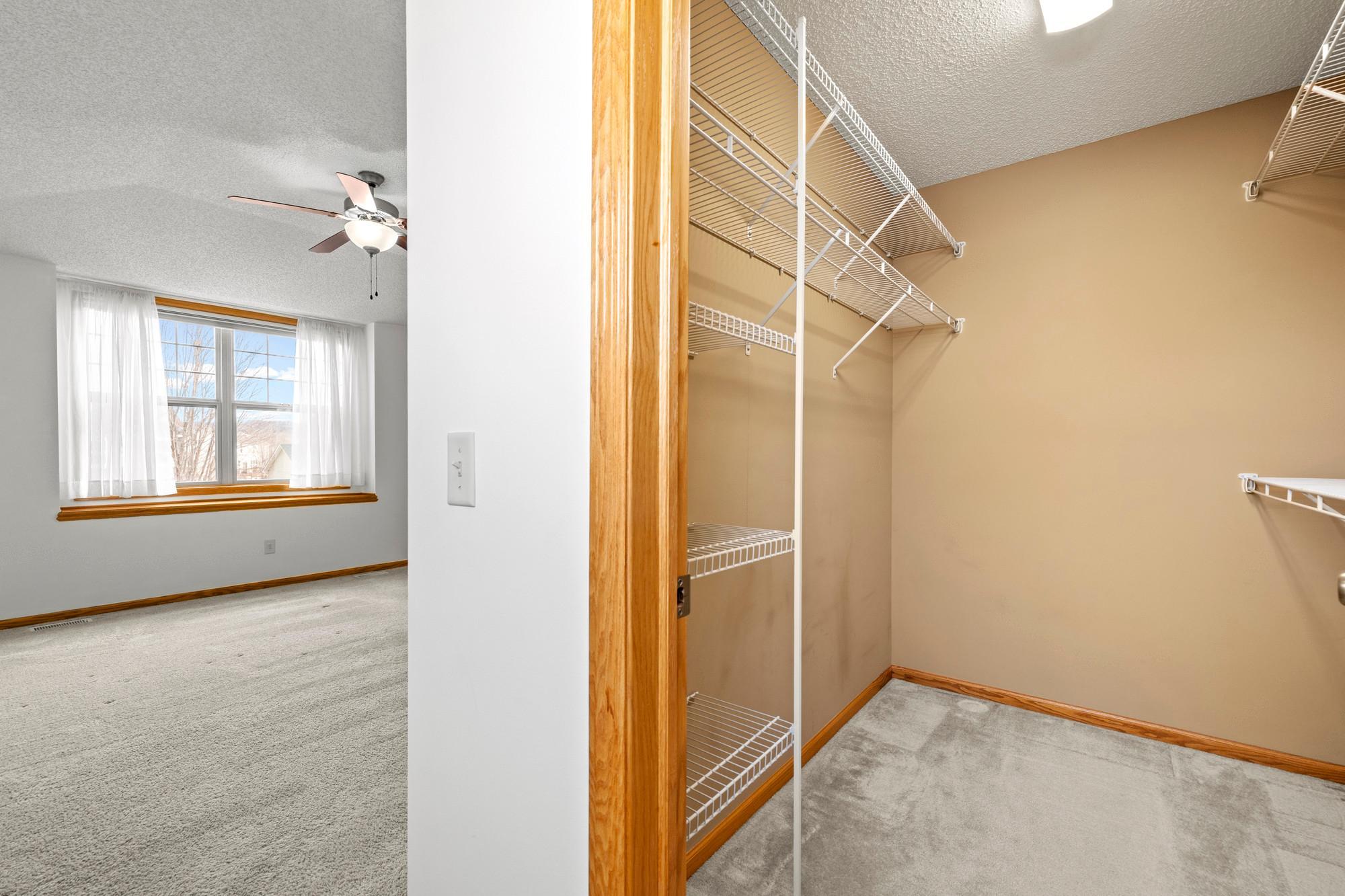 1820 Foothill Trail Shakopee, MN 55379 - Photo 41 of 53