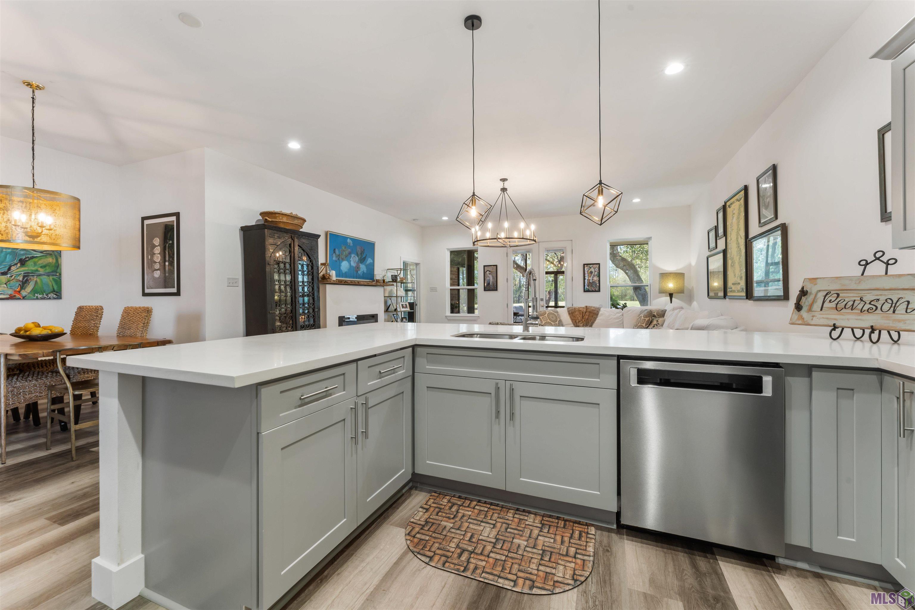 23719 Monarch Point Springfield, LA 70462 - Photo 13 of 32