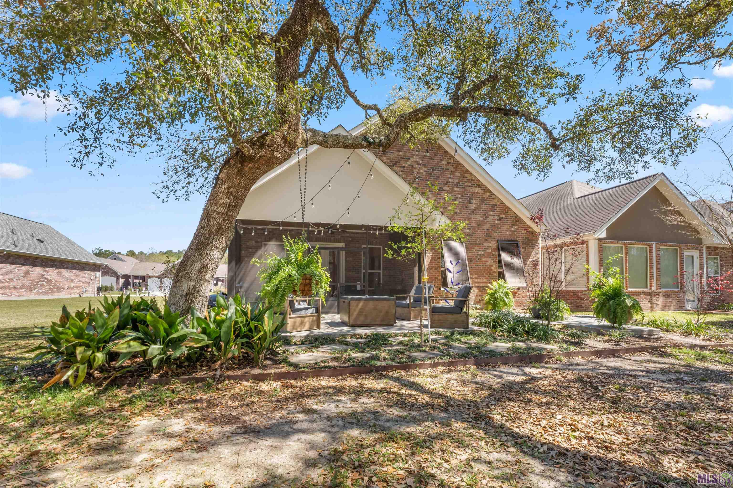 23719 Monarch Point Springfield, LA 70462 - Photo 28 of 32