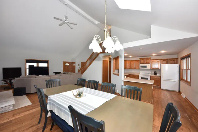 $399,000 | 902 Martin Drive, Fredonia, WI 53021