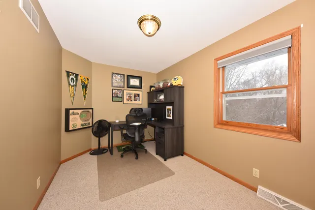 $399,000 | 902 Martin Drive, Fredonia, WI 53021