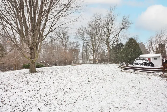 $399,000 | 902 Martin Drive, Fredonia, WI 53021