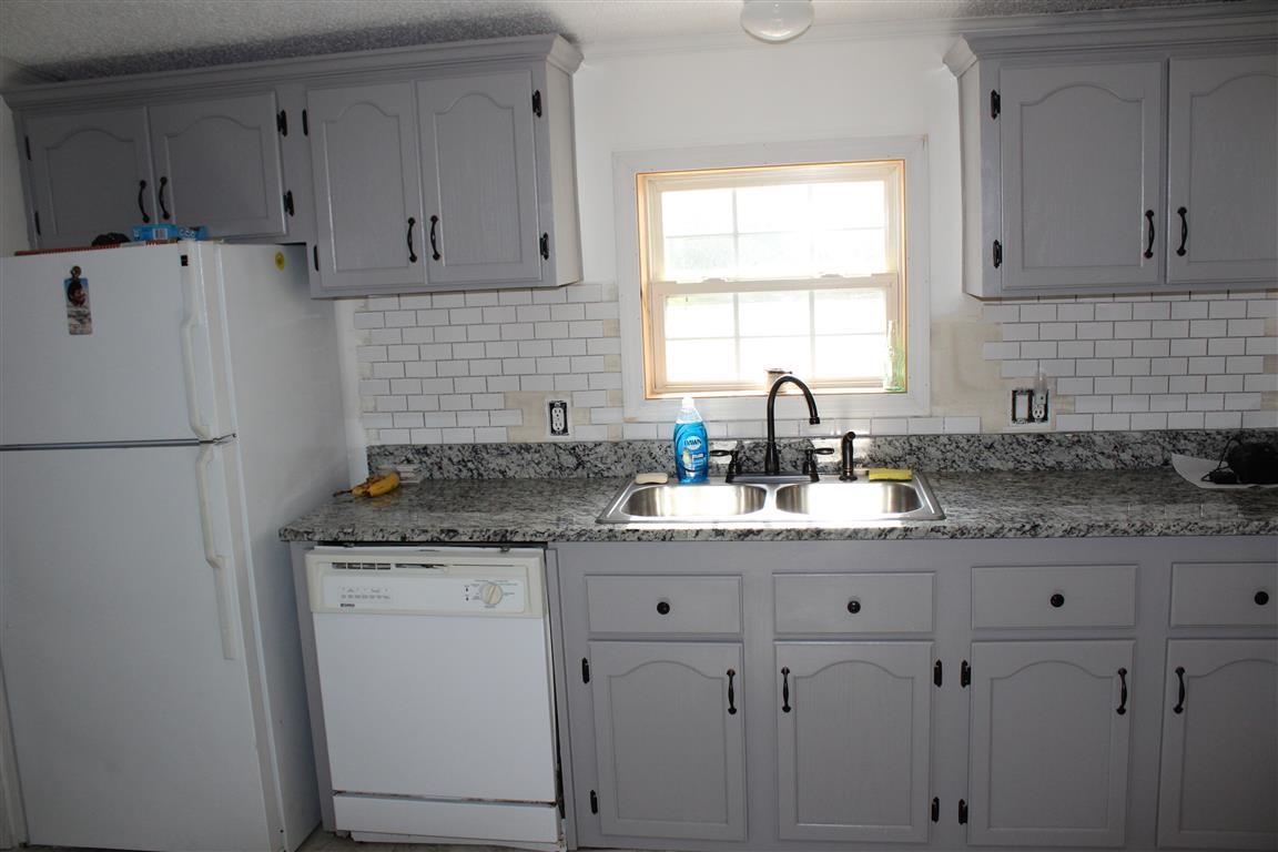 247 County Farm Road Claremont, NH 03743 - Photo 11 of 19 Gallery Image 11