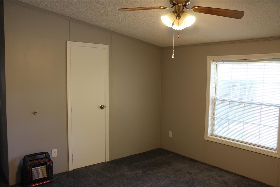 247 County Farm Road Claremont, NH 03743 - Photo 17 of 19 Gallery Image 17