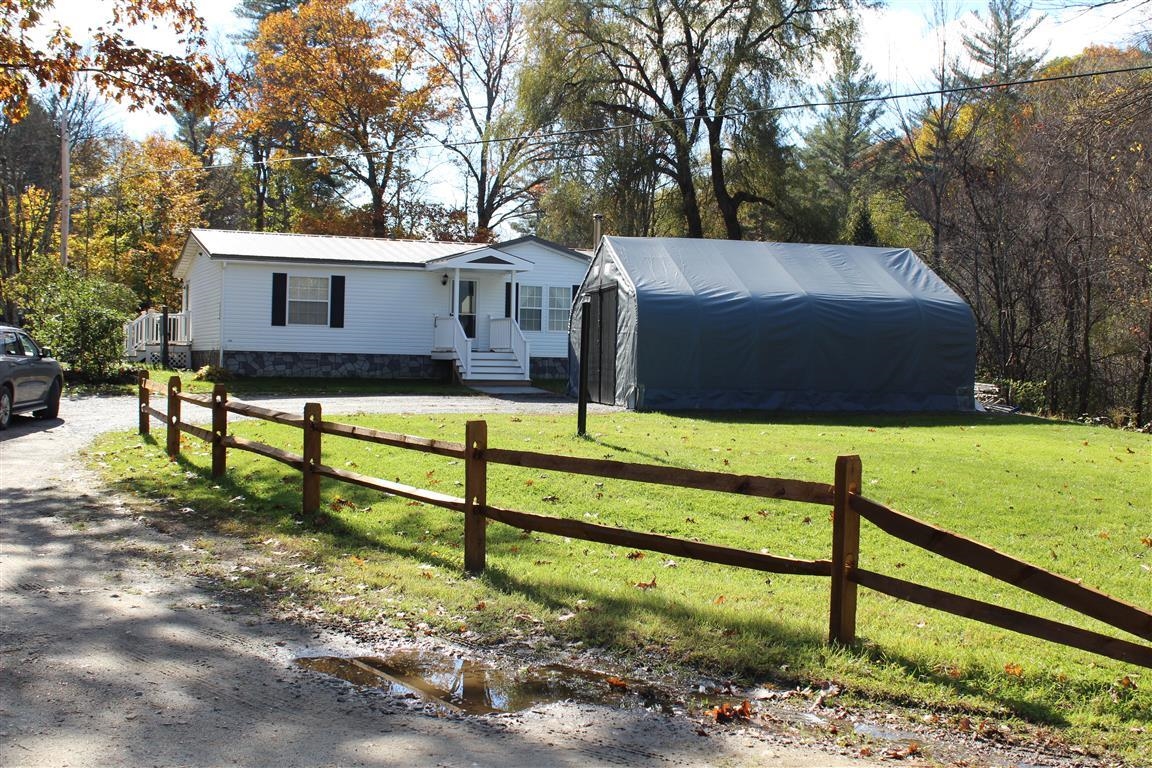 247 County Farm Road Claremont, NH 03743 - Photo 4 of 19 Gallery Image 4