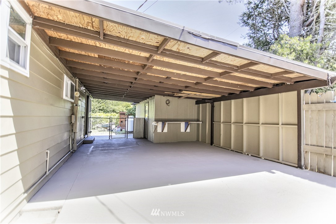 2931 Banner Road Southeast Port Orchard, WA 98366 - Photo 2 of 25 Gallery Image 2