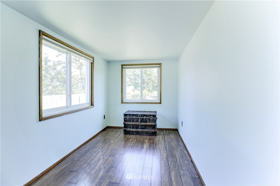 2931 Banner Road Southeast Port Orchard, WA 98366 - Photo 7 of 25 Gallery Image 7