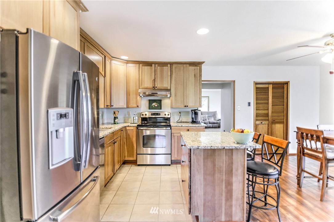 2931 Banner Road Southeast Port Orchard, WA 98366 - Photo 9 of 25 Gallery Image 9