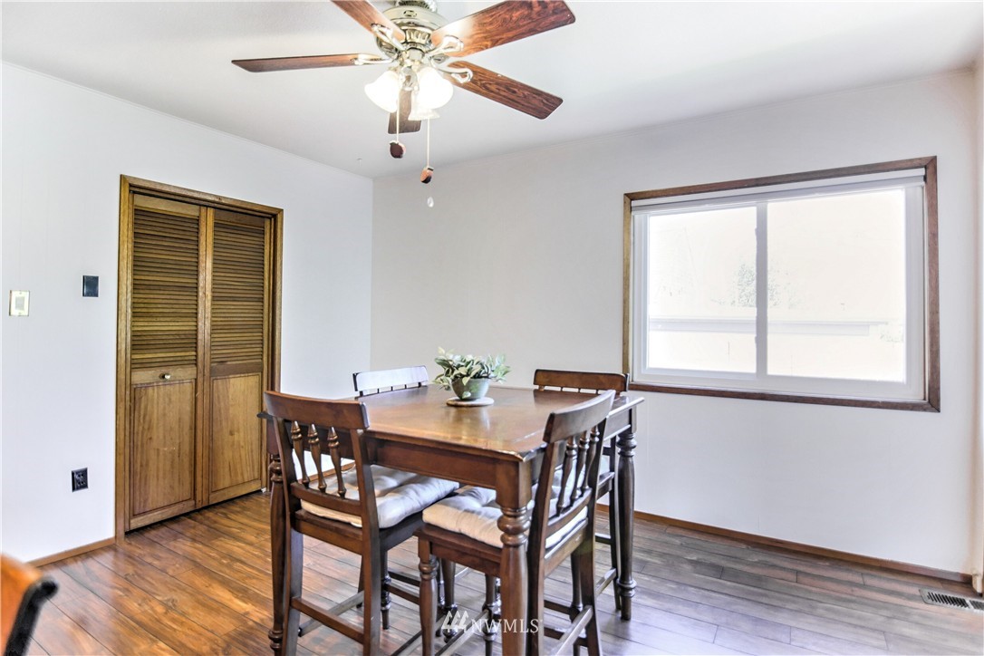 2931 Banner Road Southeast Port Orchard, WA 98366 - Photo 10 of 25 Gallery Image 10