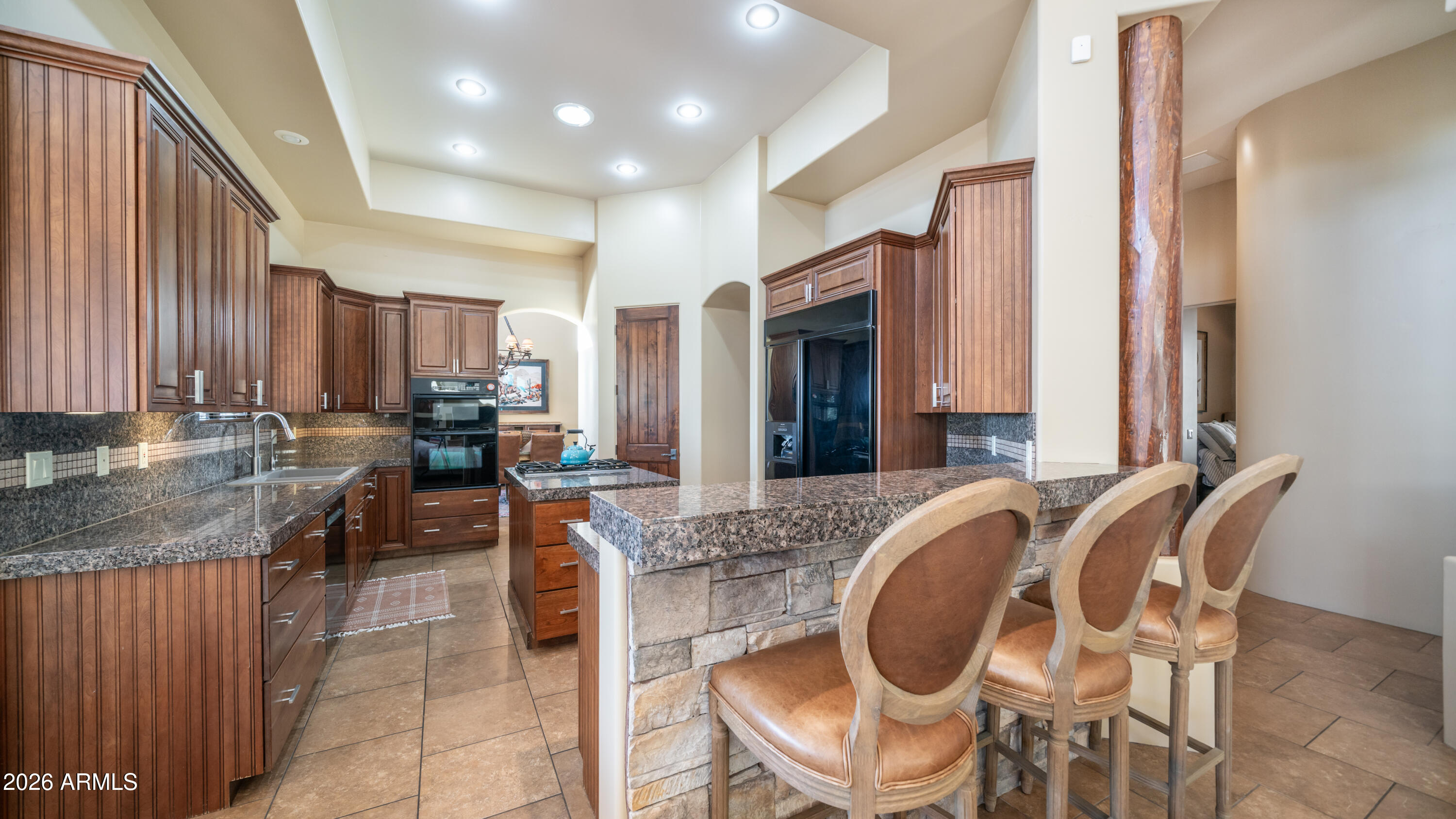 7841 East McDowell Road Mesa, AZ 85207 - Photo 14 of 62 Kitchen