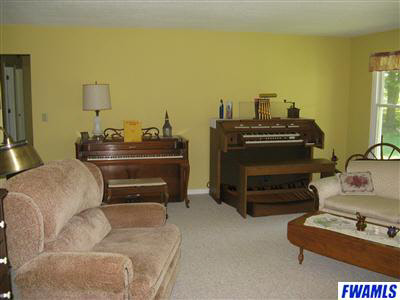 15425 Rupert Road Grabill, IN 46741 - Photo 5 of 12