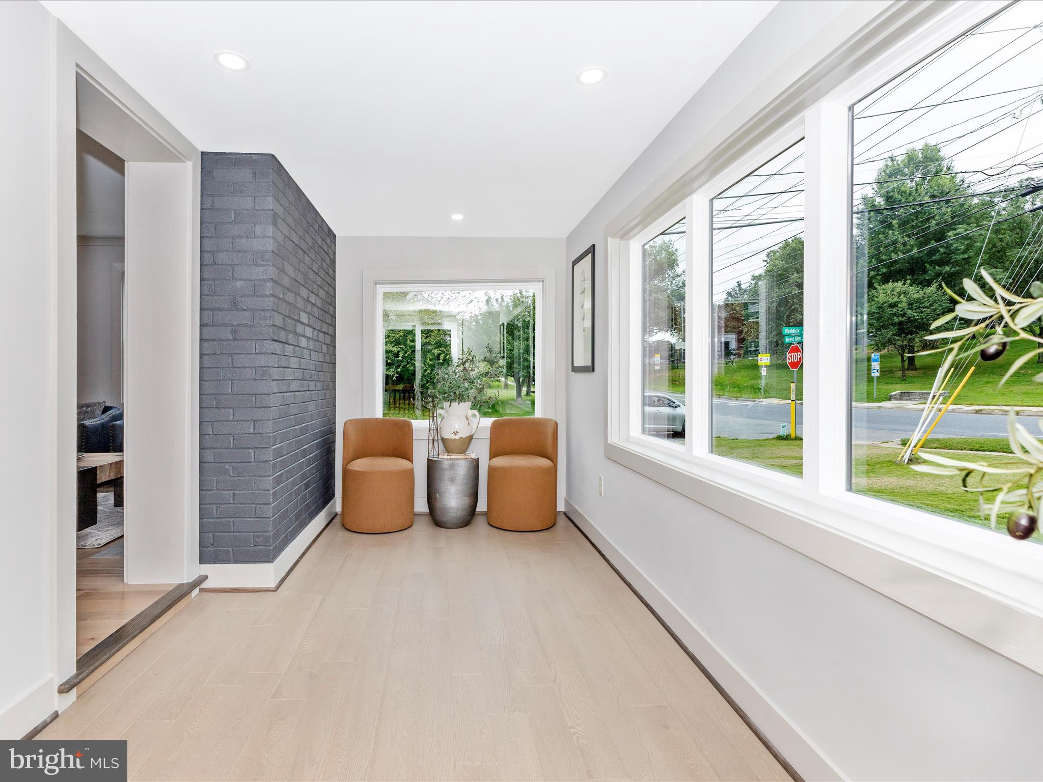 10000 Reddick Drive Silver Spring, MD 20901 - Photo 29 of 55 Sun Room