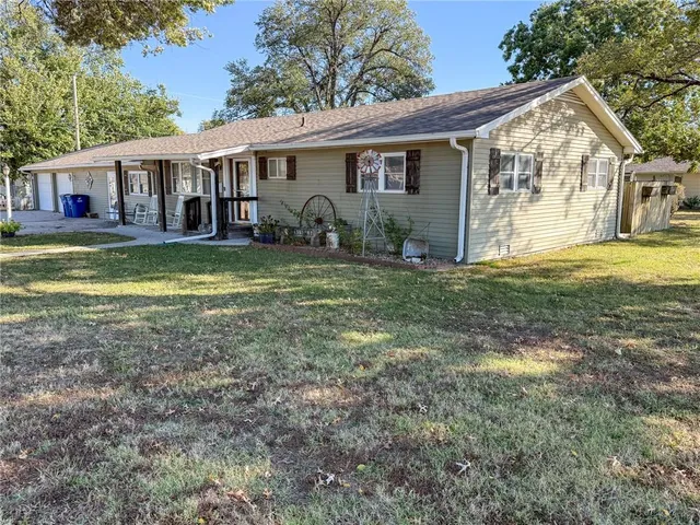$225,000 | 920 South Wilson Avenue, Chanute, KS 66720