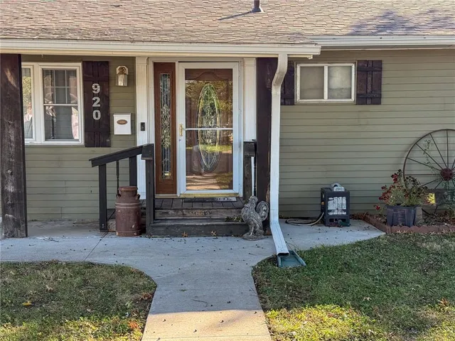 $225,000 | 920 South Wilson Avenue, Chanute, KS 66720