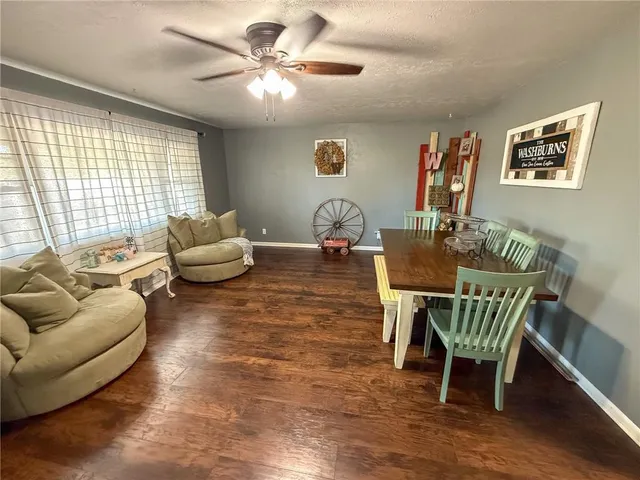 $225,000 | 920 South Wilson Avenue, Chanute, KS 66720