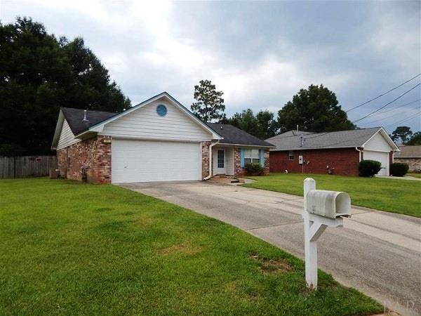 37 Ridge View Court Pensacola, FL 32514 - Photo 2 of 23 Gallery Image 2