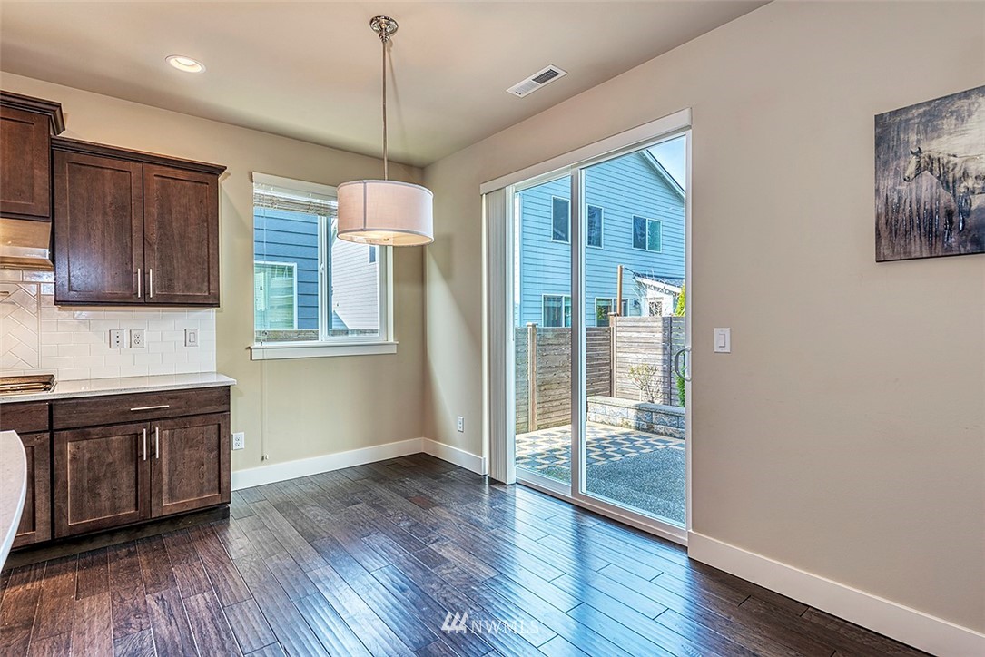 4413 225th Place Southeast Bothell, WA 98021 - Photo 8 of 20