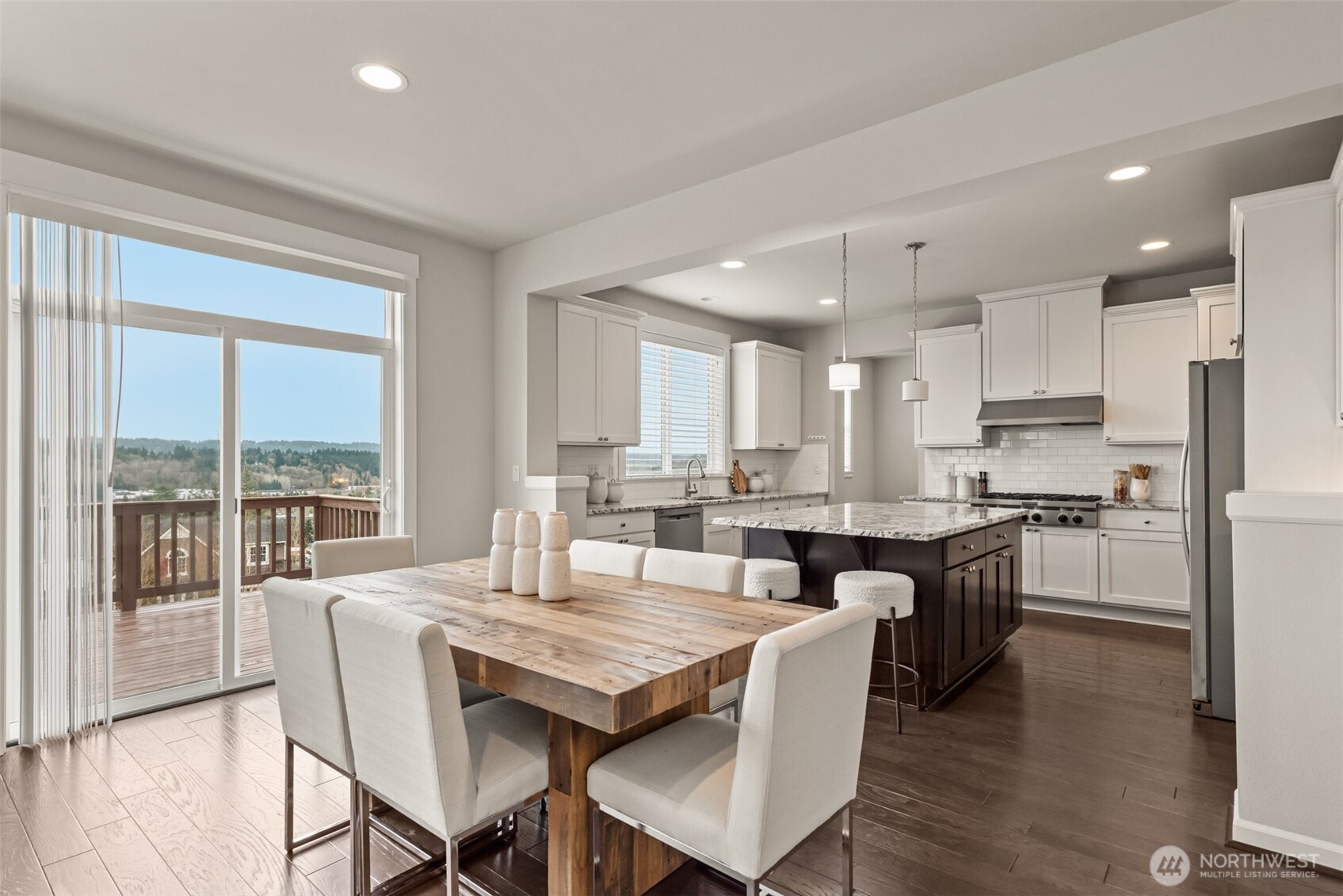 19420 109th Court Northeast Bothell, WA 98011 - Photo 4 of 35