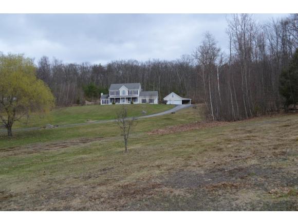 64 Old Town Rd Ext Extension Epsom, NH 03234 - Photo 21 of 34
