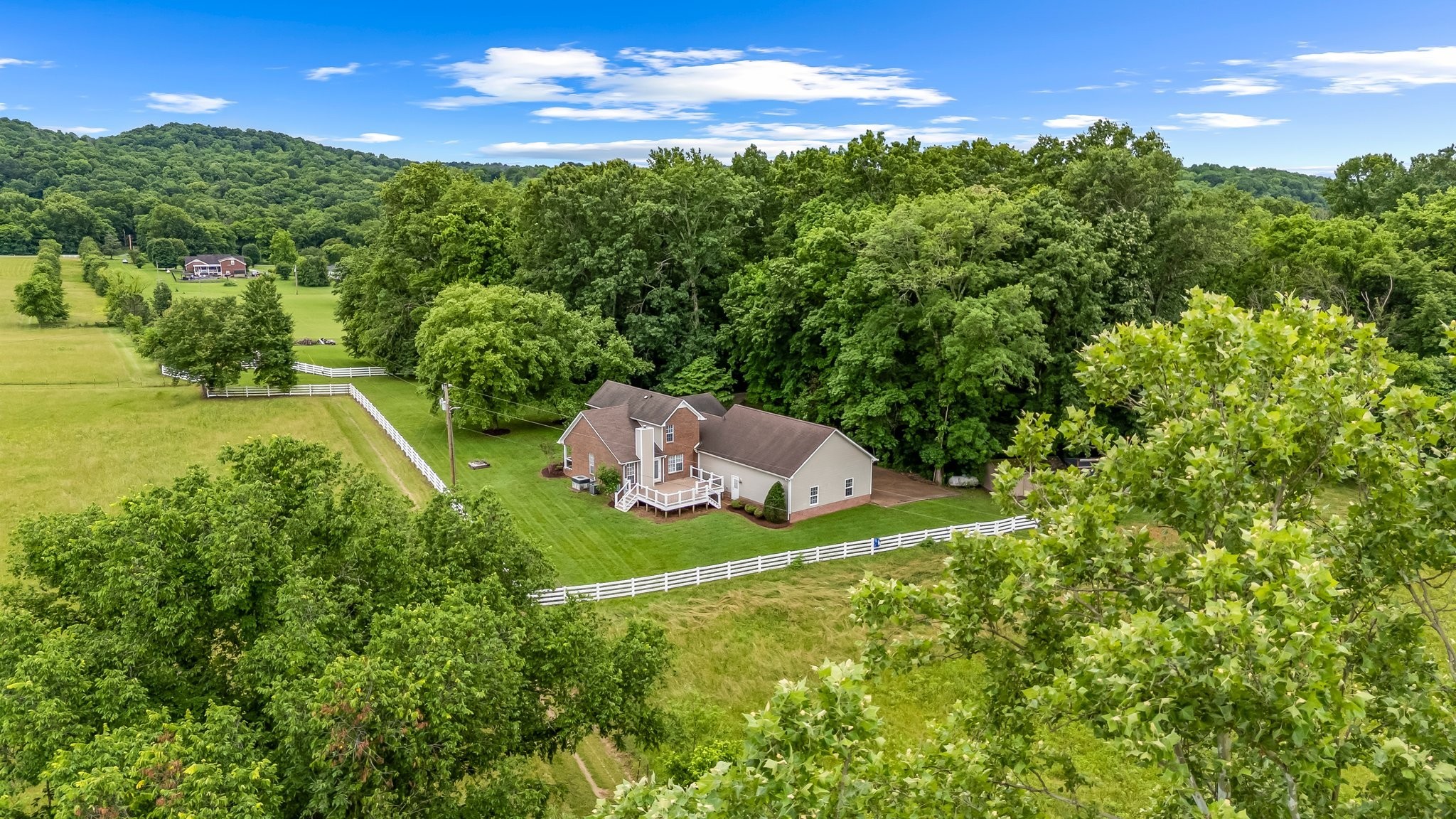 2391 Double Branch Road Columbia, TN 38401 - Photo 33 of 38