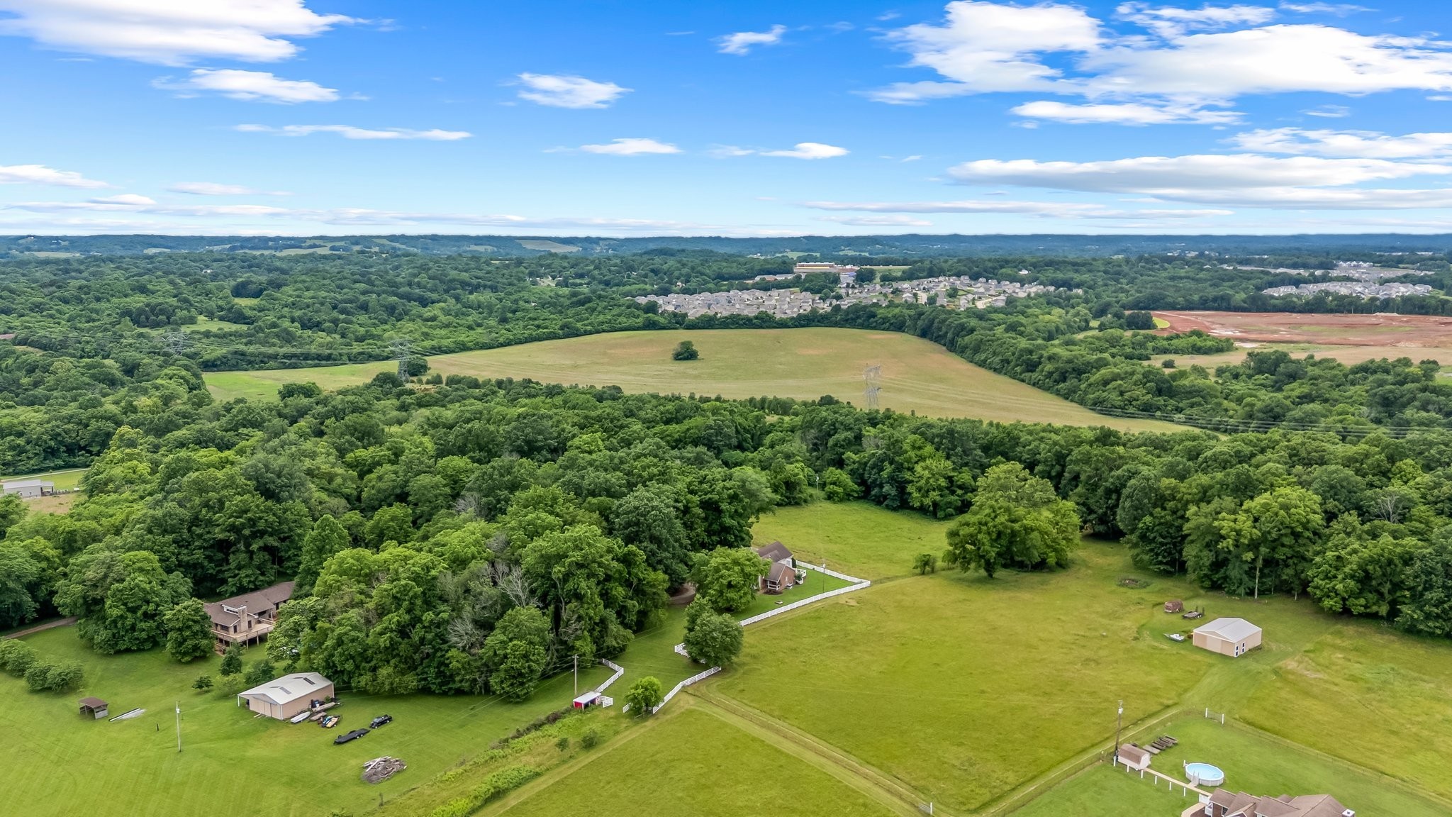 2391 Double Branch Road Columbia, TN 38401 - Photo 35 of 38