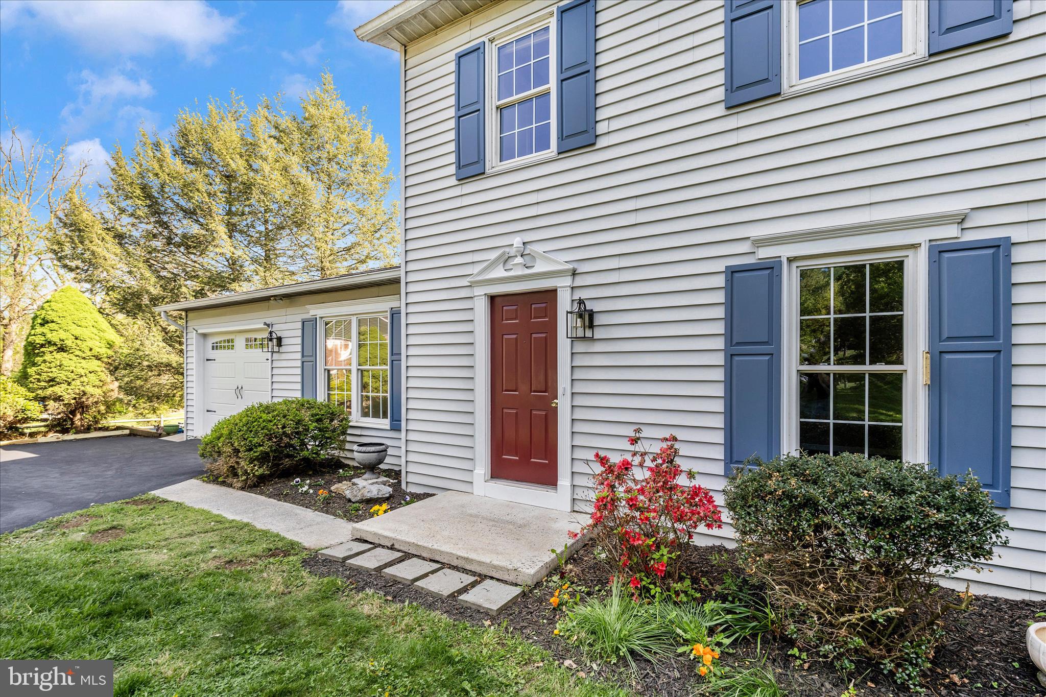 10901 Hopewell Road Hagerstown, MD 21740 - Photo 51 of 65 Front Entrance