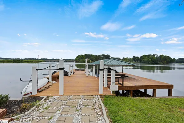 $748,349 | 207 Suttles Road, Inman, SC 29349