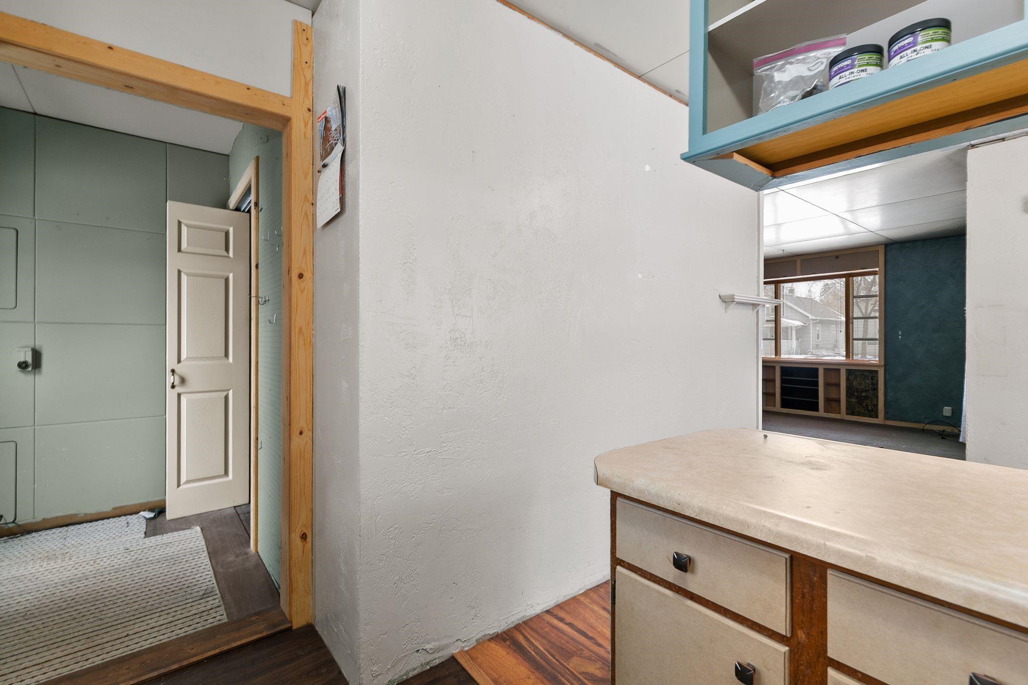 919 West 4th Avenue Oshkosh, WI 54902 - Photo 16 of 19