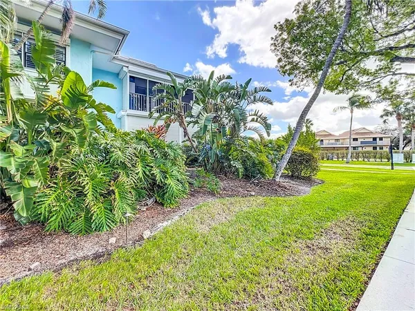 $849,000 | 1065 8th Street South, Unit 203, Naples, FL 34102