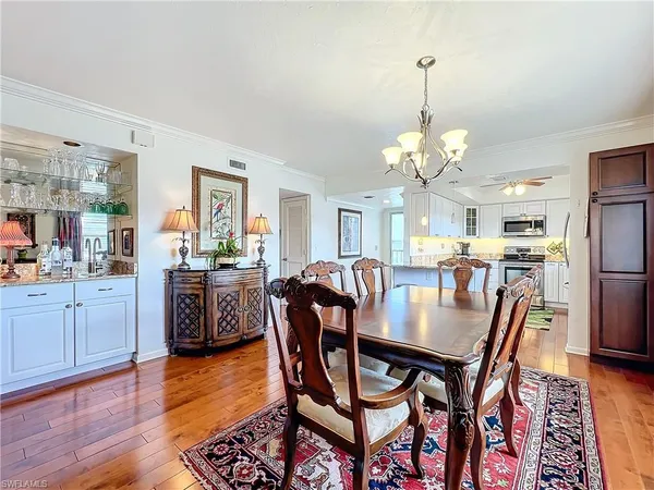 $849,000 | 1065 8th Street South, Unit 203, Naples, FL 34102