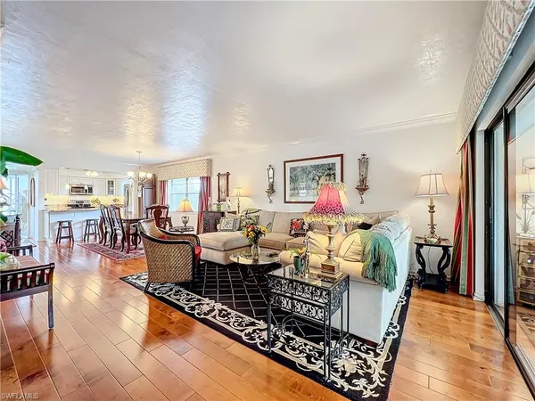 $849,000 | 1065 8th Street South, Unit 203, Naples, FL 34102