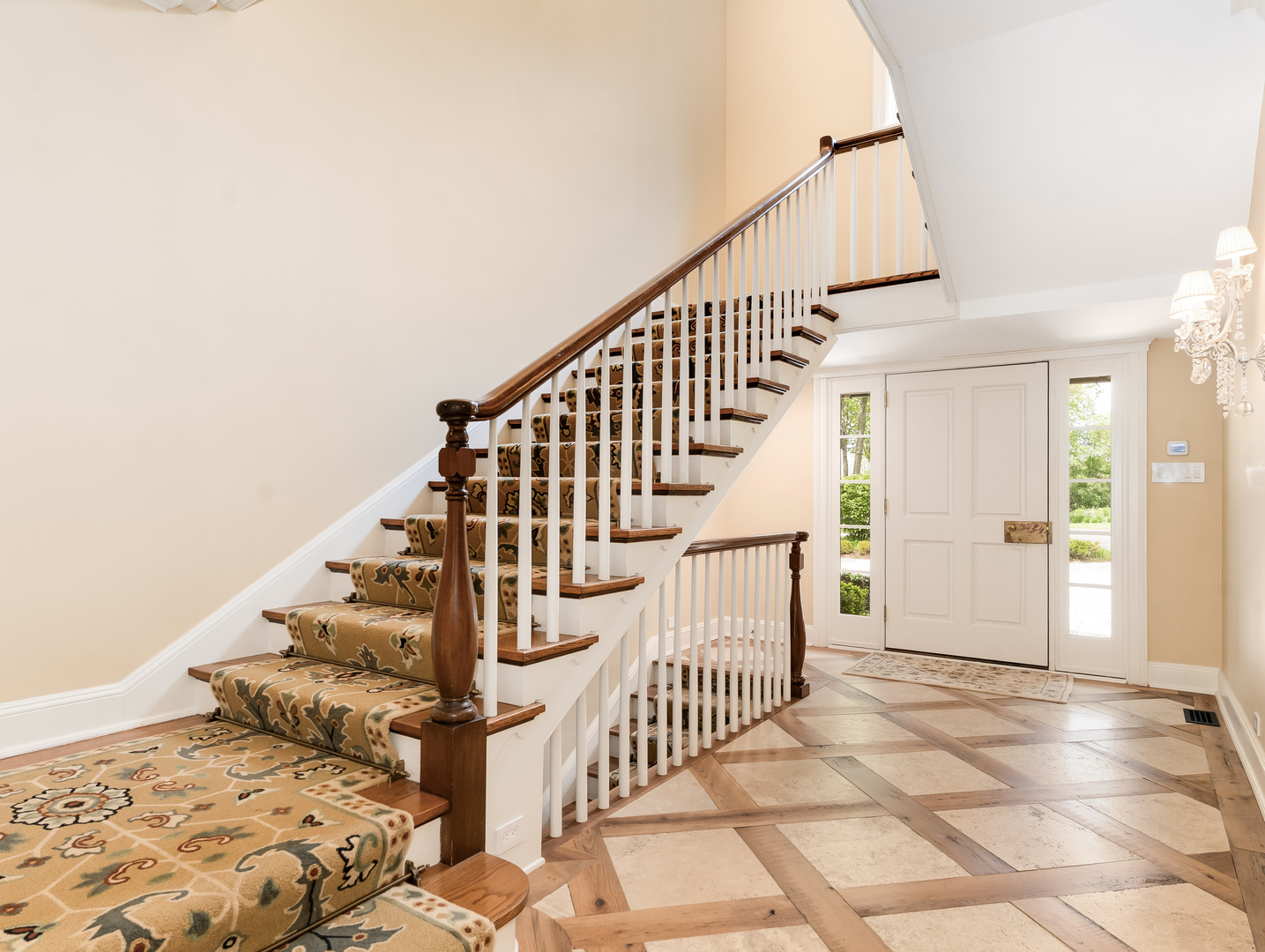 875 Country Club Road St. Charles, IL 60174 - Photo 7 of 82