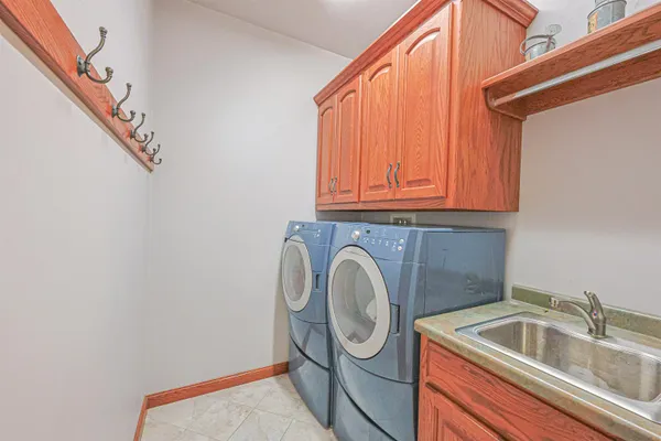 $749,900 | 16781 Forest Hill Drive, Townsend, WI 54175