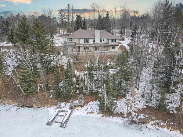 $749,900 | 16781 Forest Hill Drive, Townsend, WI 54175