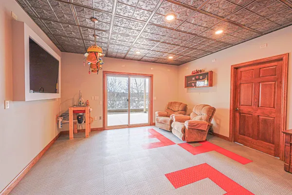 $749,900 | 16781 Forest Hill Drive, Townsend, WI 54175